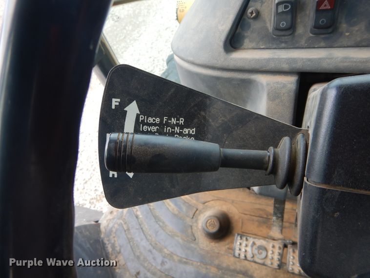 image for item DH3580 2001 John Deere 310SG backhoe