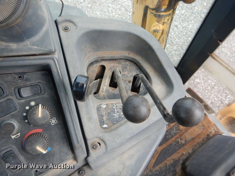 image for item DH3580 2001 John Deere 310SG backhoe