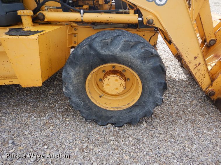 image for item DH3580 2001 John Deere 310SG backhoe