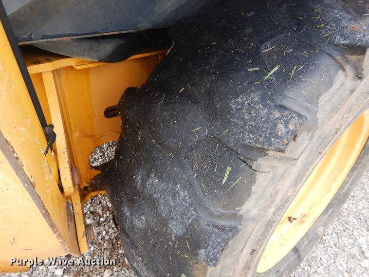 image for item DH3580 2001 John Deere 310SG backhoe