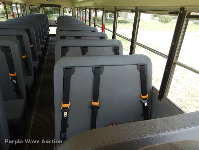 image for item DH3592 2016 International school bus