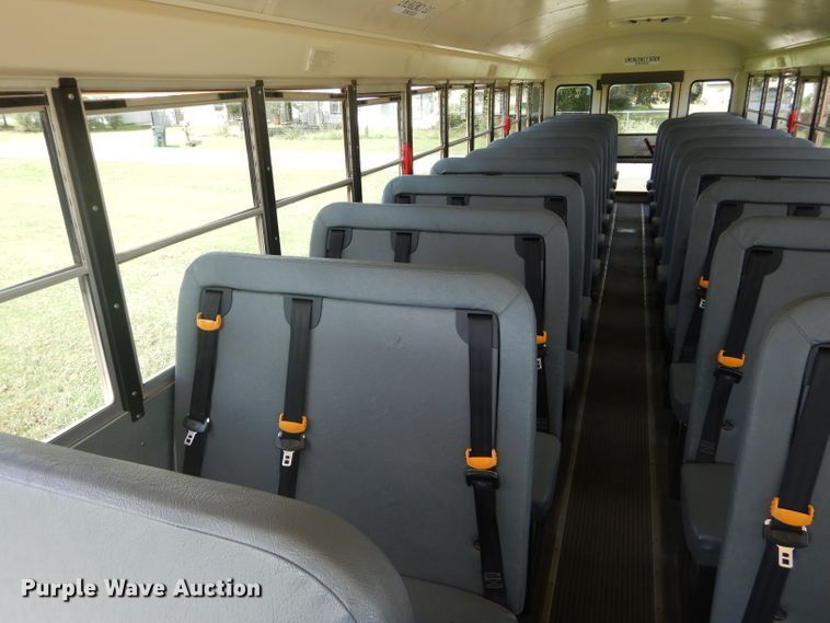 image for item DH3592 2016 International school bus