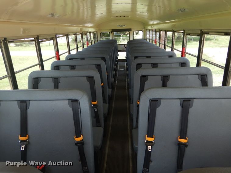 image for item DH3592 2016 International school bus