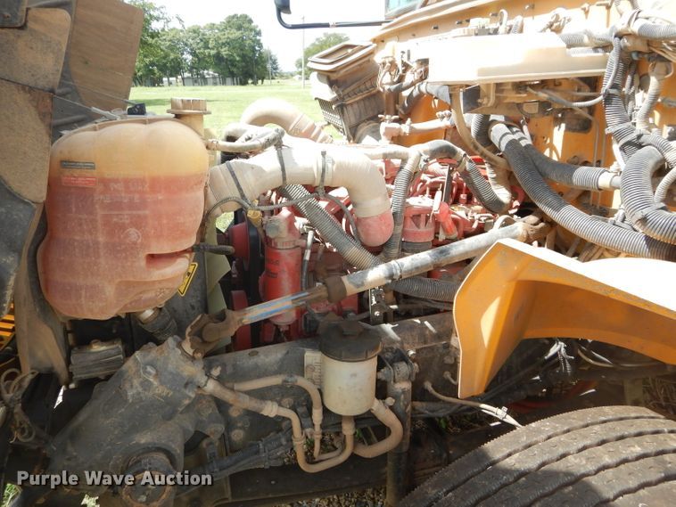 image for item DH3592 2016 International school bus