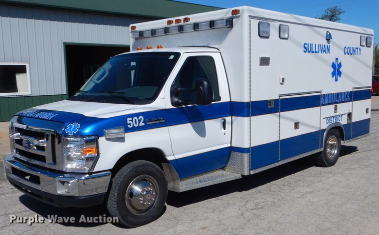 image for item DH6111 2008 Ford E450 Super Duty ambulance