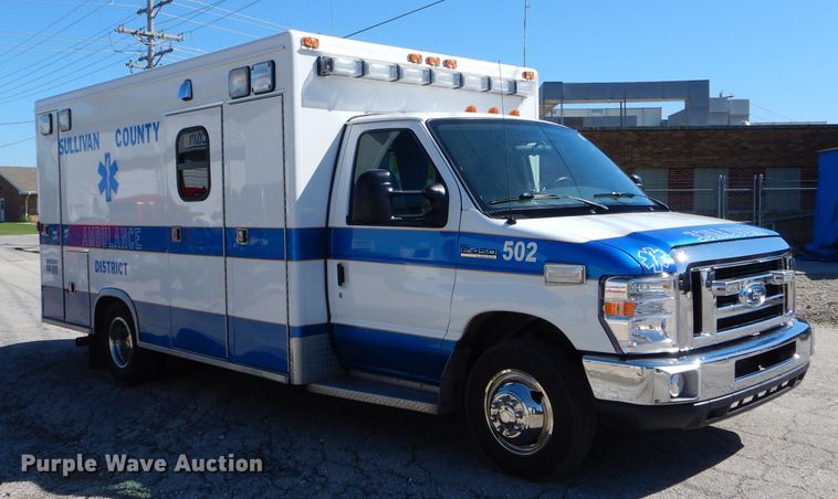 image for item DH6111 2008 Ford E450 Super Duty ambulance