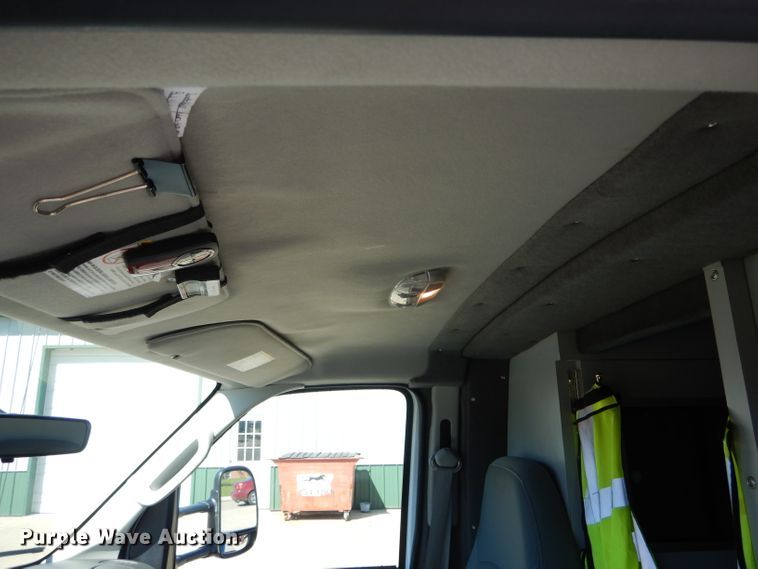 image for item DH6111 2008 Ford E450 Super Duty ambulance