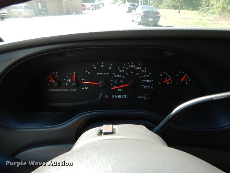 image for item DH6111 2008 Ford E450 Super Duty ambulance