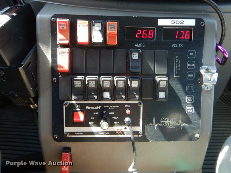 image for item DH6111 2008 Ford E450 Super Duty ambulance