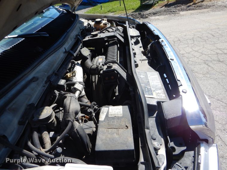 image for item DH6111 2008 Ford E450 Super Duty ambulance