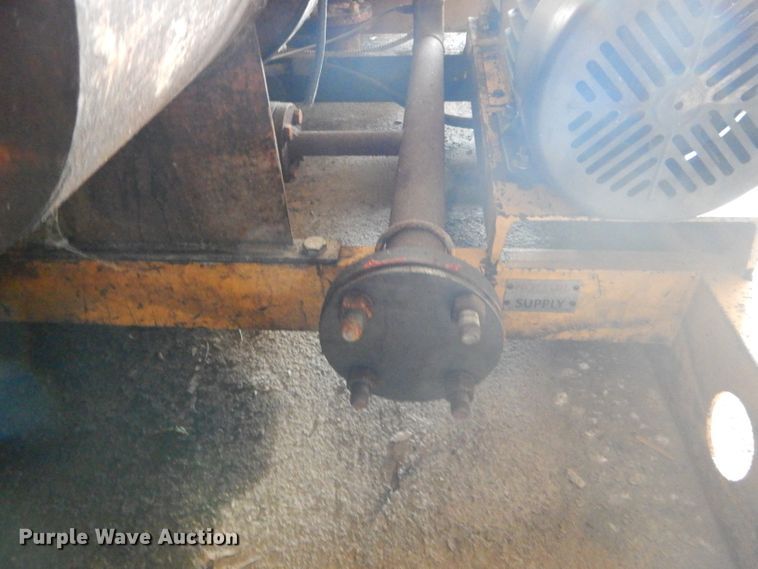 image for item DH6138 CEI CEI 1000 oil warmer