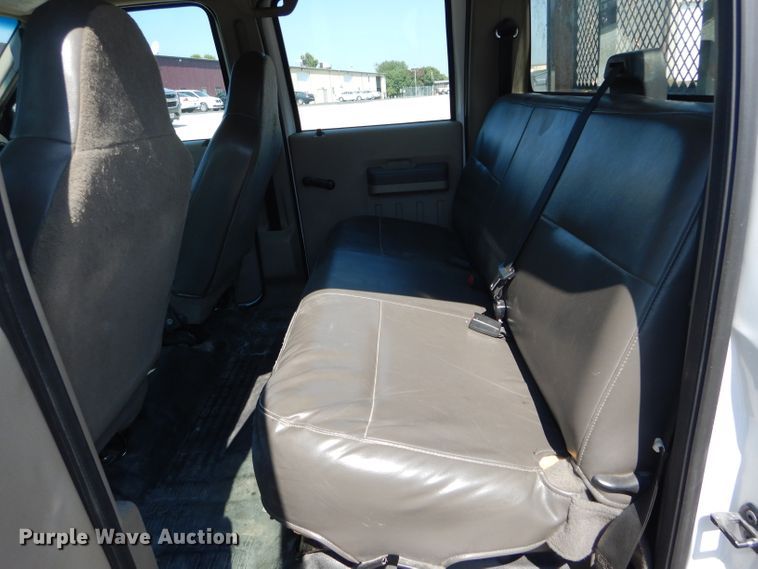 image for item DH6142 2009 Ford F250 Super Duty XL flatbed pickup truck