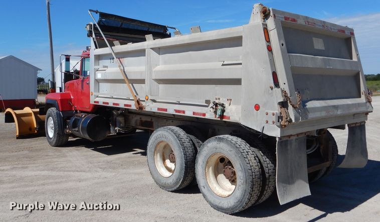 image for item DH6155 1998 Mack RD dump truck