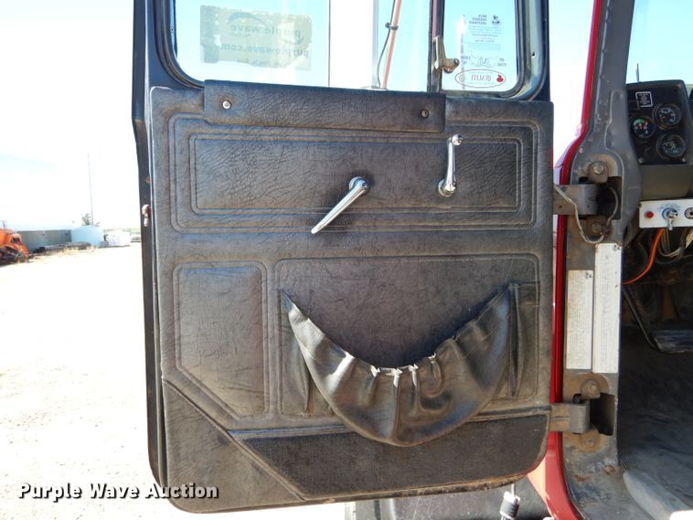 image for item DH6155 1998 Mack RD dump truck