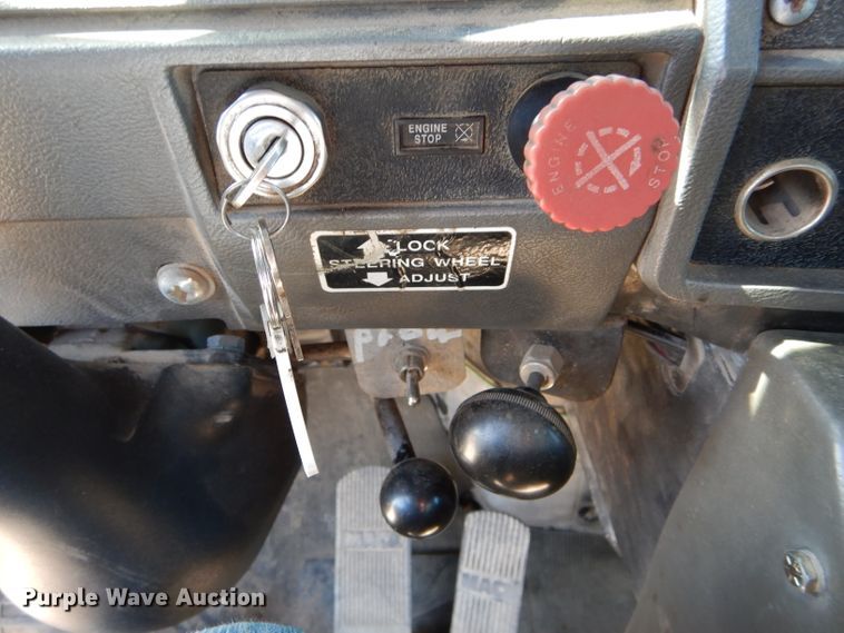 image for item DH6155 1998 Mack RD dump truck