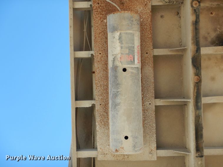 image for item DH6155 1998 Mack RD dump truck