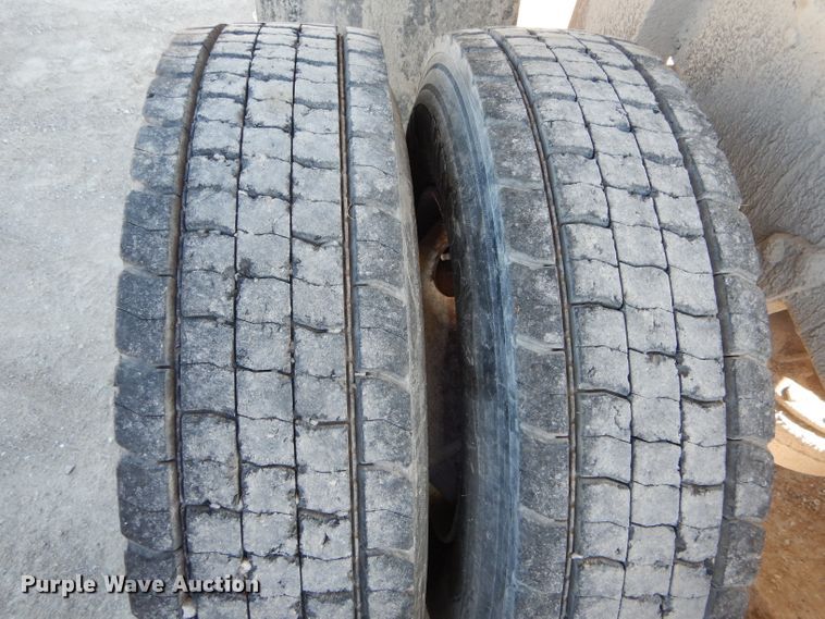 image for item DH6155 1998 Mack RD dump truck