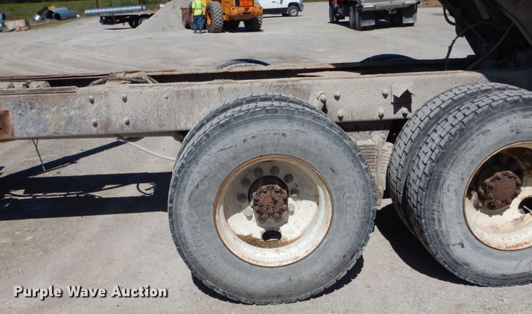 image for item DH6155 1998 Mack RD dump truck