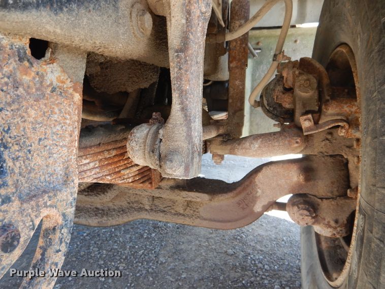 image for item DH6156 1993 Mack RD690S dump truck