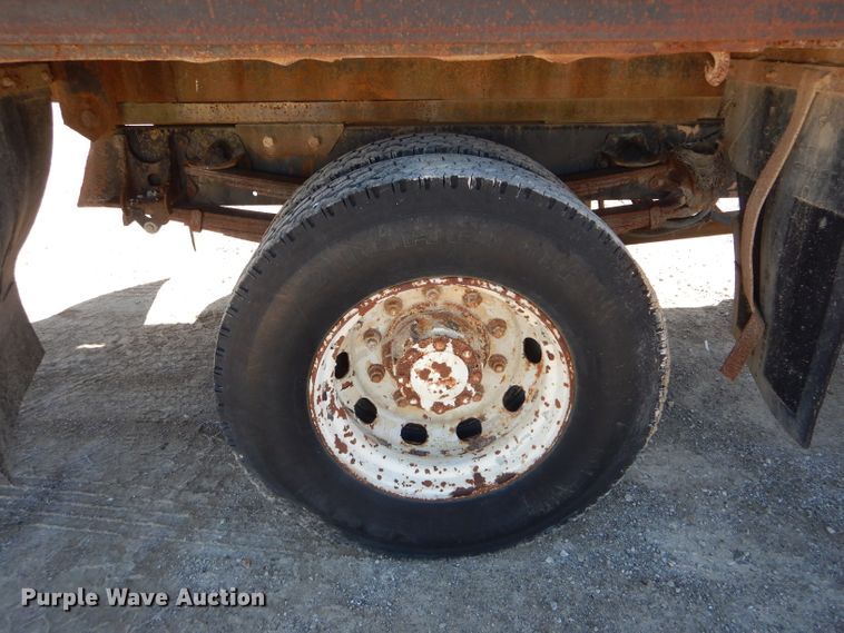 image for item DH6158 1984 Mack flatbed truck