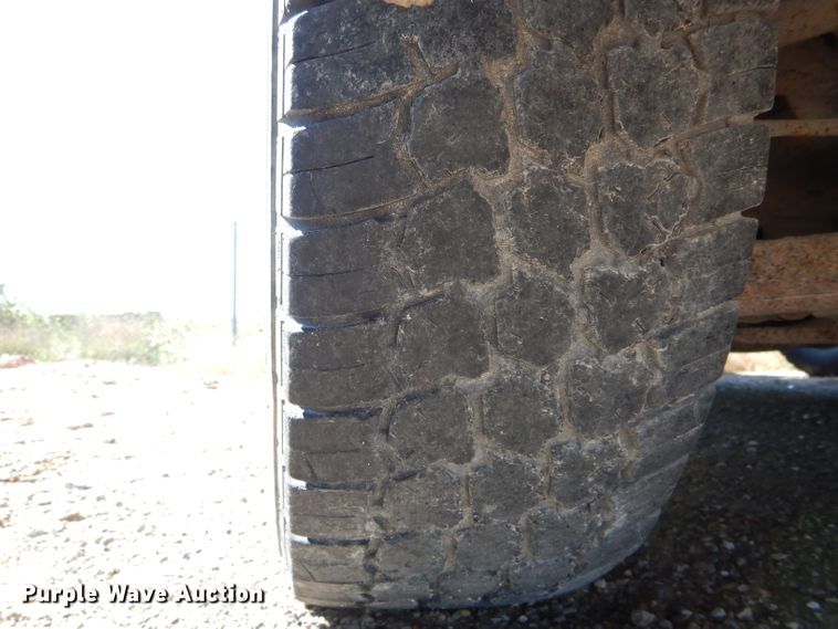 image for item DH6160 2003 Chevrolet Silverado 1500 pickup truck