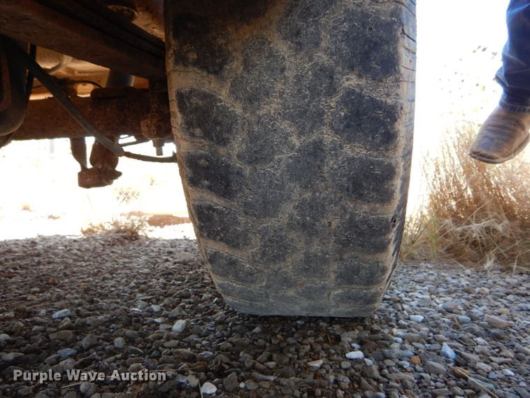 image for item DH6160 2003 Chevrolet Silverado 1500 pickup truck