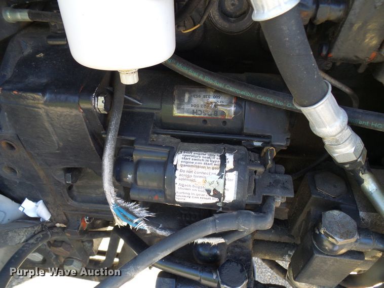 image for item DI0676 2004 New Holland TN70A tractor