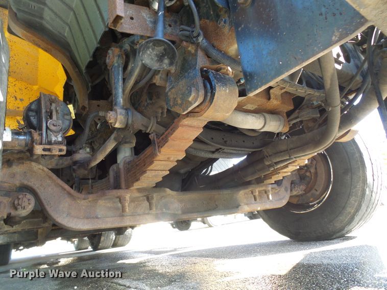 image for item DI0677 2006 International 7400 dump truck