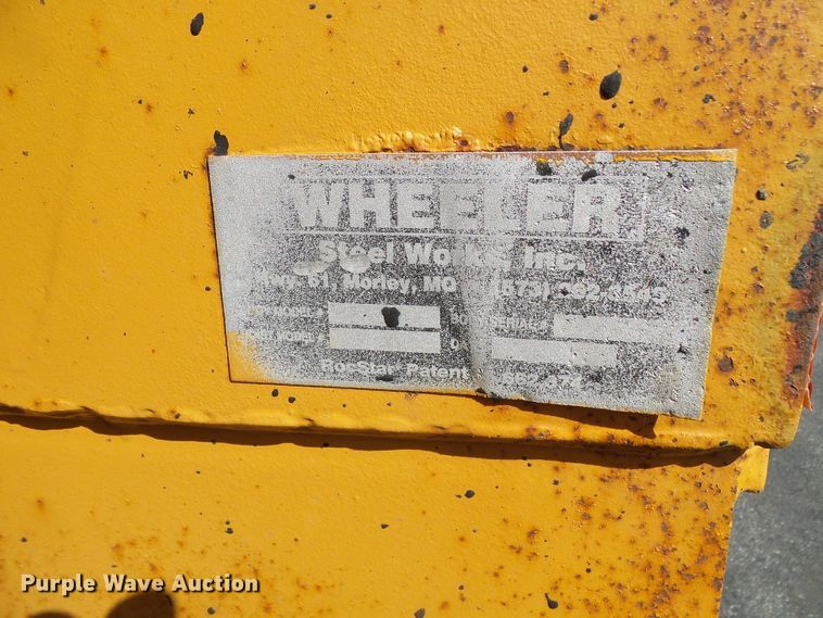 image for item DI0677 2006 International 7400 dump truck