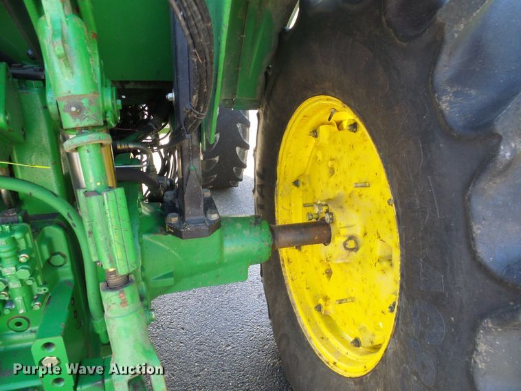 image for item DI0678 2002 John Deere 6420 MFWD tractor