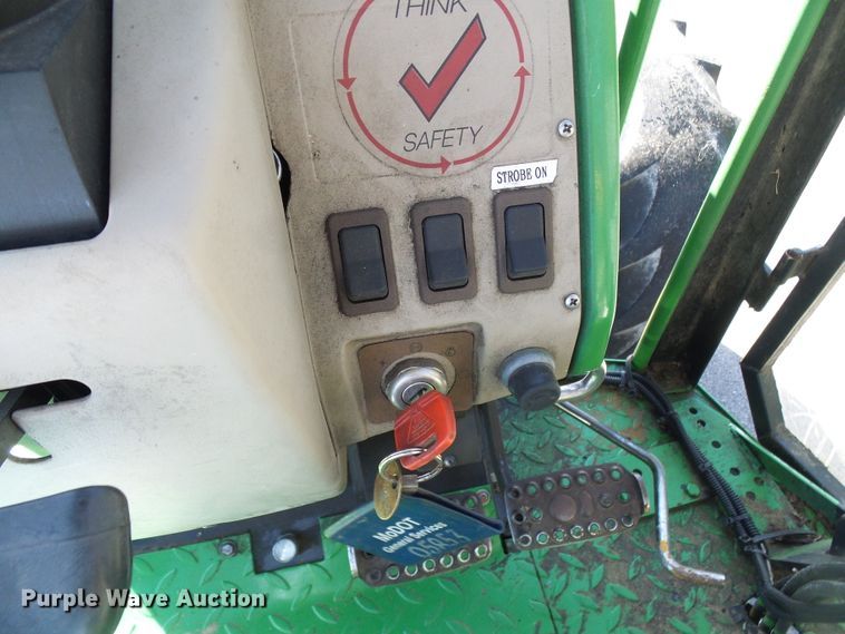 image for item DI0678 2002 John Deere 6420 MFWD tractor