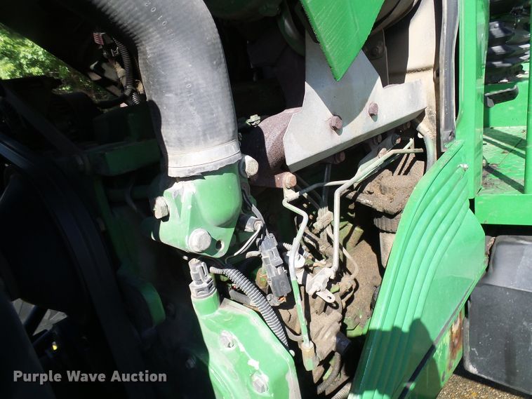 image for item DI0678 2002 John Deere 6420 MFWD tractor