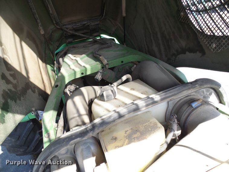 image for item DI0678 2002 John Deere 6420 MFWD tractor