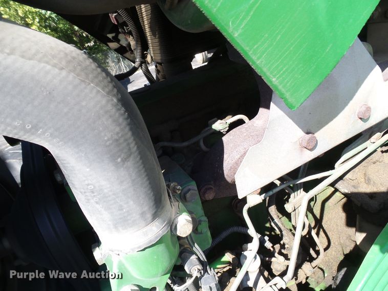 image for item DI0678 2002 John Deere 6420 MFWD tractor