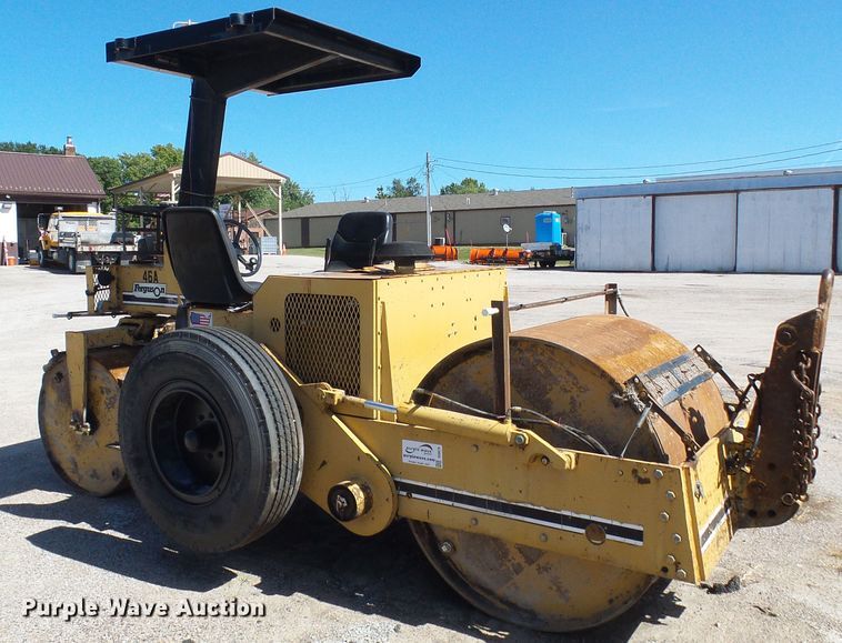 image for item DI0679 Ferguson 46A double drum vibratory roller