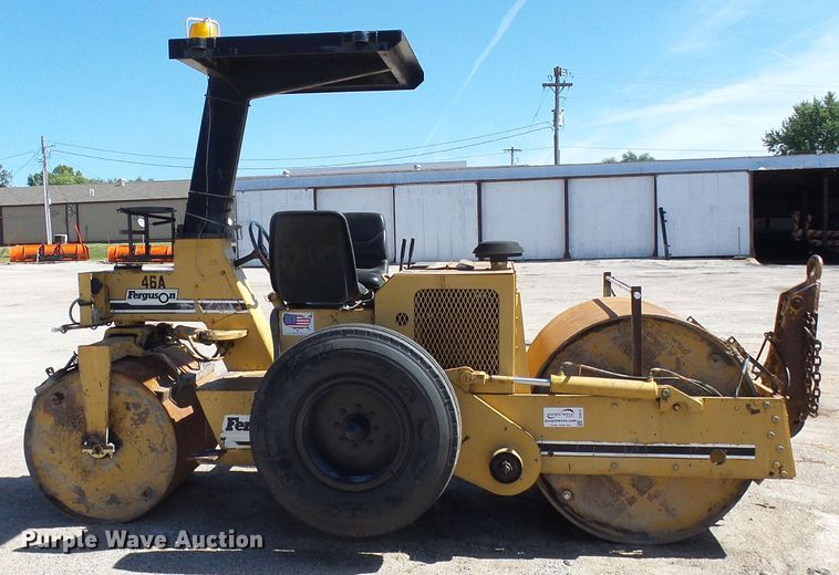 image for item DI0679 Ferguson 46A double drum vibratory roller