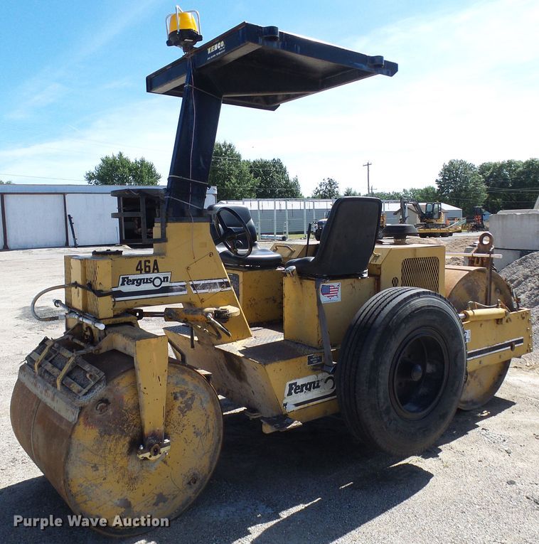 image for item DI0679 Ferguson 46A double drum vibratory roller
