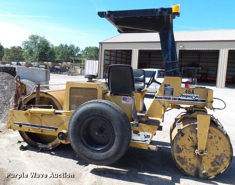 image for item DI0679 Ferguson 46A double drum vibratory roller