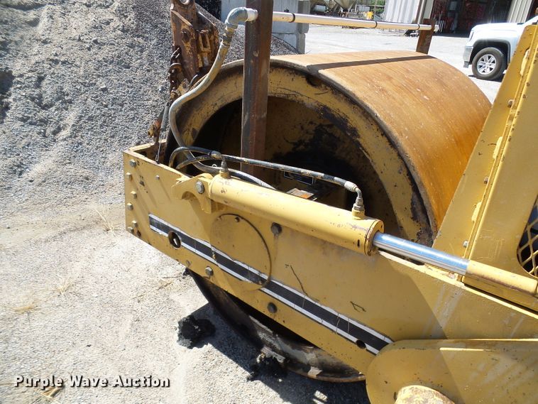 image for item DI0679 Ferguson 46A double drum vibratory roller