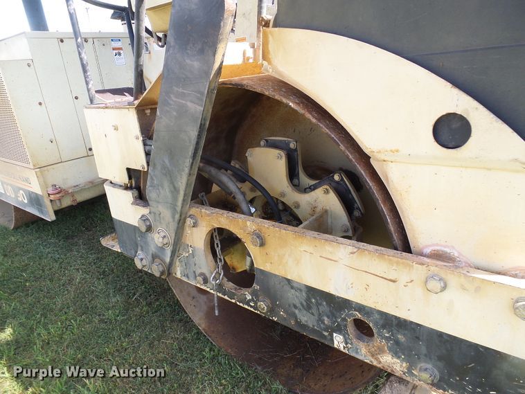 image for item DI0680 Ingersoll Rand DD90 double drum vibratory roller