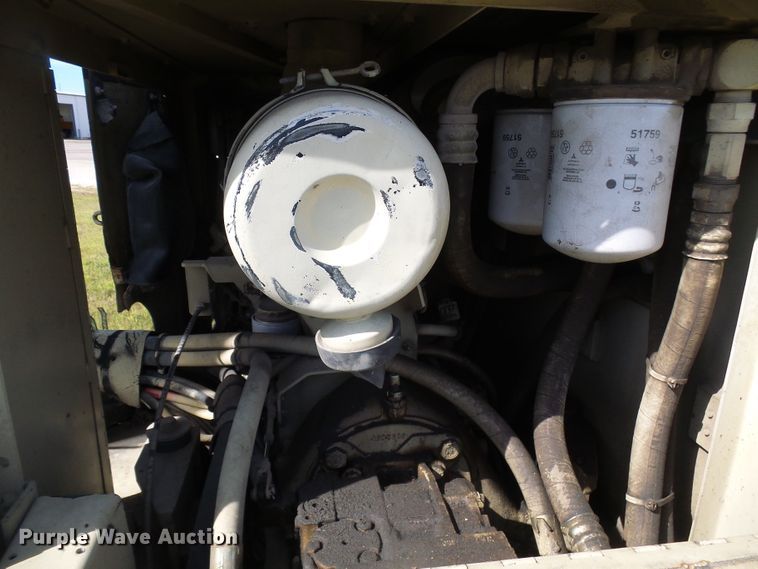 image for item DI0680 Ingersoll Rand DD90 double drum vibratory roller