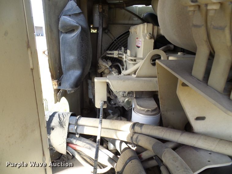 image for item DI0680 Ingersoll Rand DD90 double drum vibratory roller