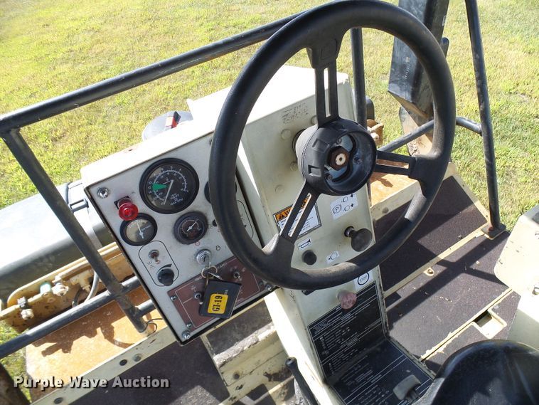 image for item DI0680 Ingersoll Rand DD90 double drum vibratory roller