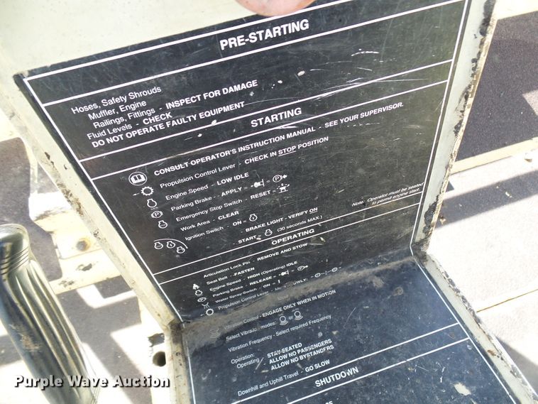 image for item DI0680 Ingersoll Rand DD90 double drum vibratory roller