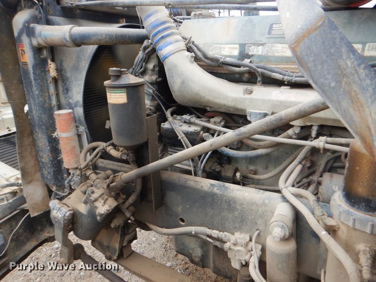 image for item DI2298 1999 Freightliner FLD semi truck