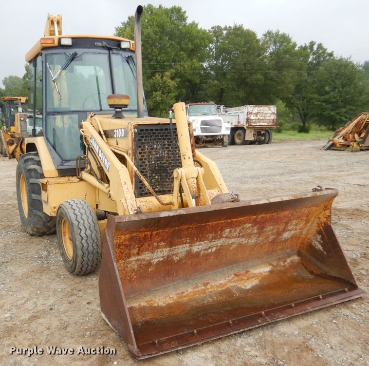 image for item DI2299 1995 John Deere 310D backhoe