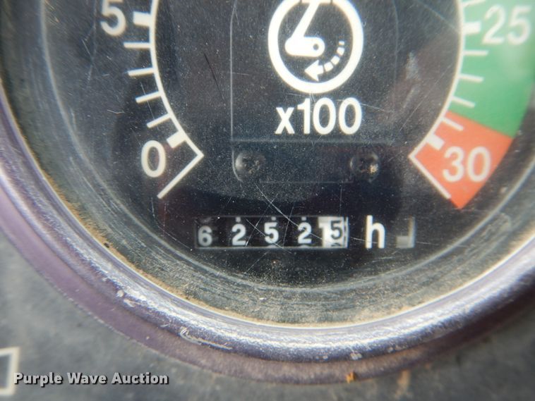 image for item DI2299 1995 John Deere 310D backhoe