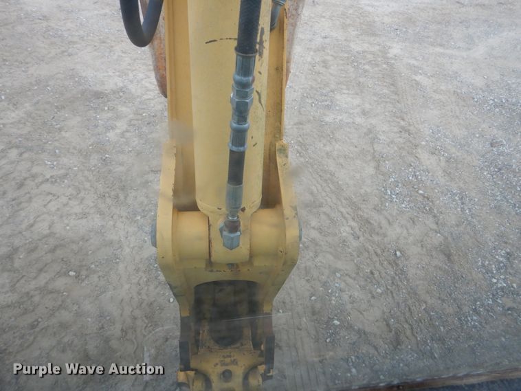 image for item DI2299 1995 John Deere 310D backhoe