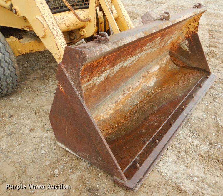 image for item DI2299 1995 John Deere 310D backhoe