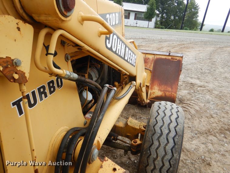 image for item DI2299 1995 John Deere 310D backhoe